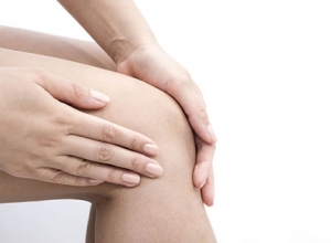 Bố em bị đau nhức thoái hóa khớp gối nên uống thuốc gì